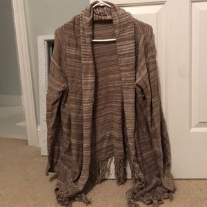 super cute | barely worn cardigan!!